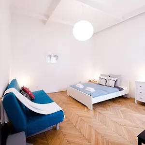  Apartamento Ultra Central - Ac - Comfy